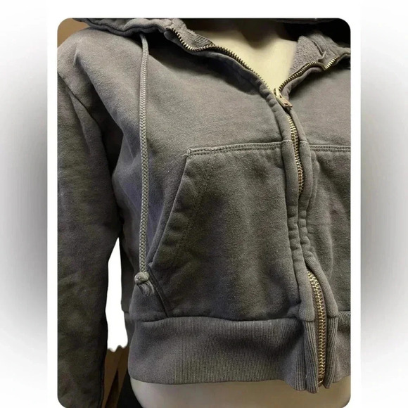 Brandy Melville Blue Cropped Hoodie Size Small - Picture 4 of 8